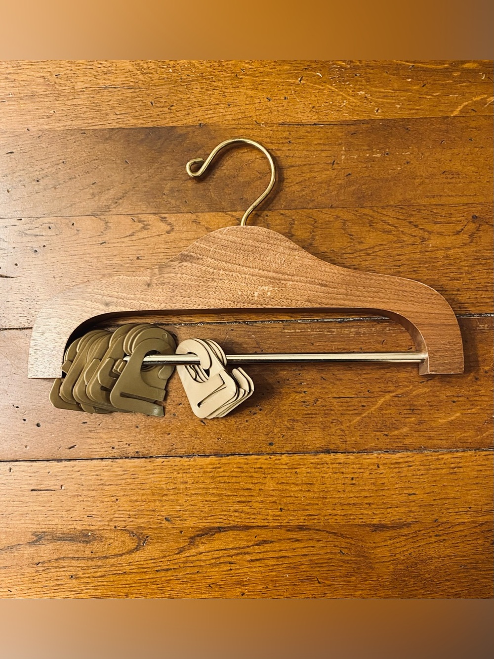 VTG 60s 70s Wood Brass BandTie Hanger Bernard Plastics NYC Gold Clips MCM